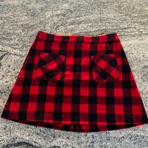 Red plaid mini skirt